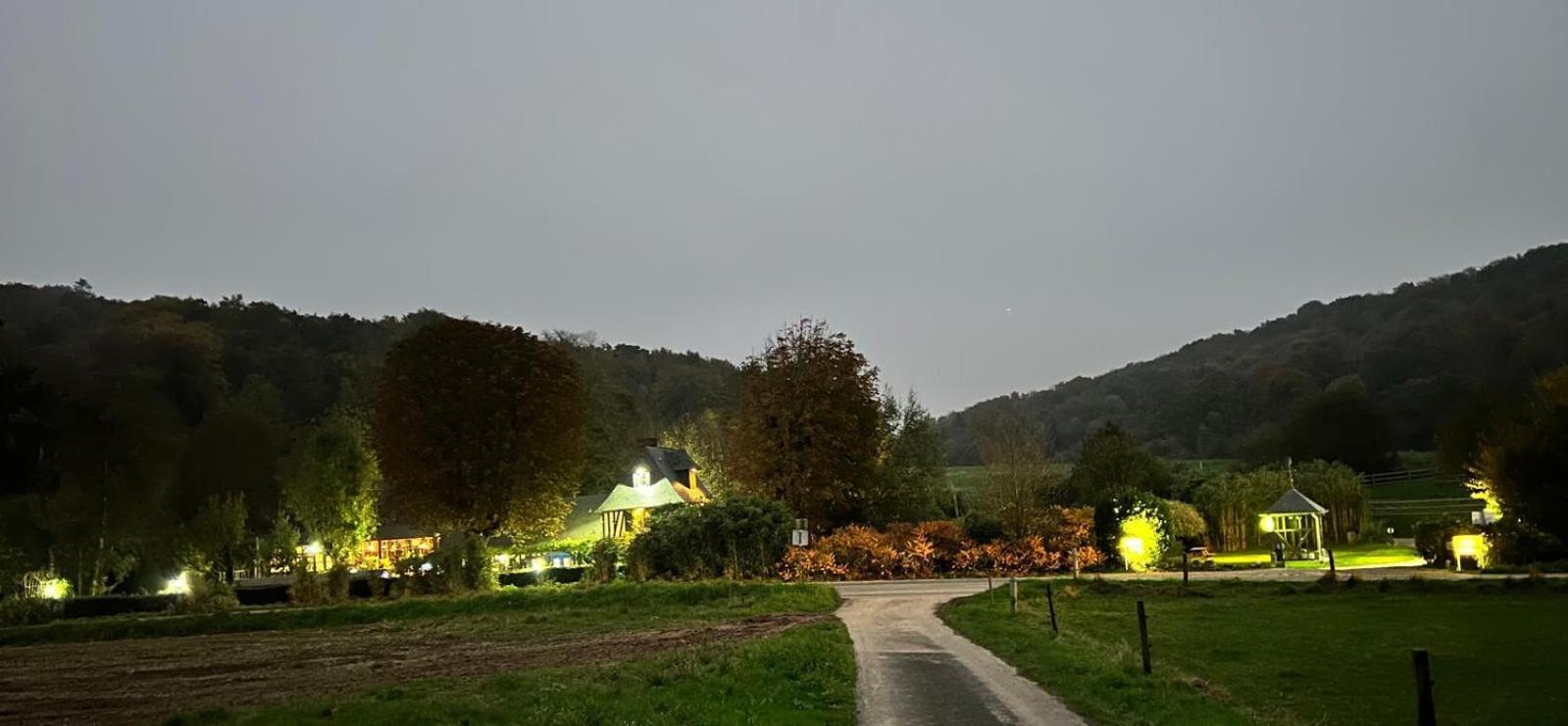 Auberge Du Val Au Cesne Saint-Clair-sur-les-Monts Dış mekan fotoğraf